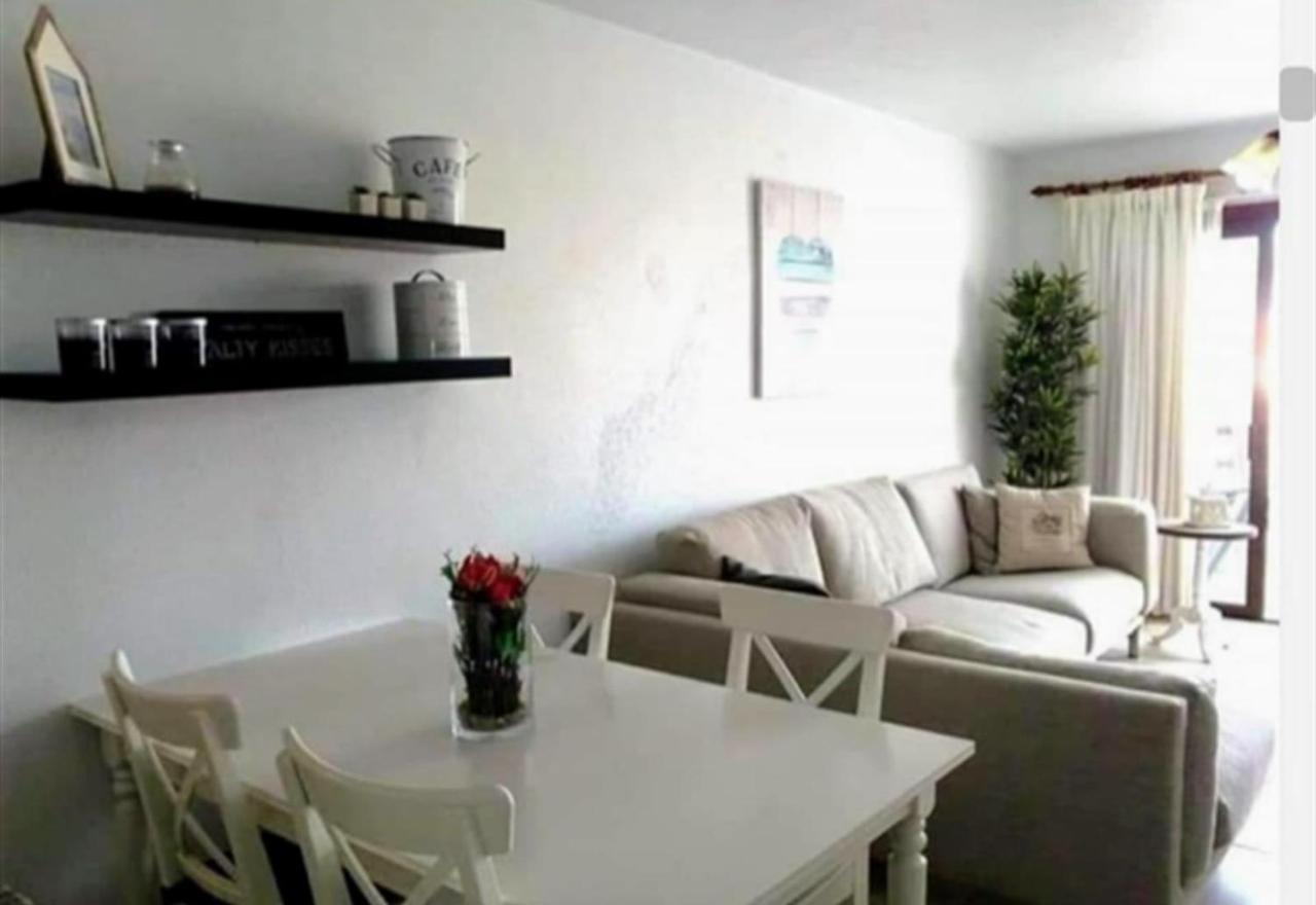Apartment With Beautiful Ocean View 코스타델실렌시오 외부 사진
